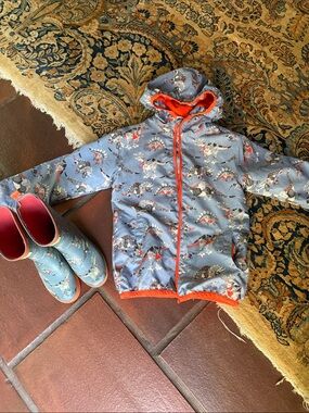 Hatley Blue Dinosaur Raincoat Orange Fleece Lining 8y and rain boots US2☔️🦖🧡💙